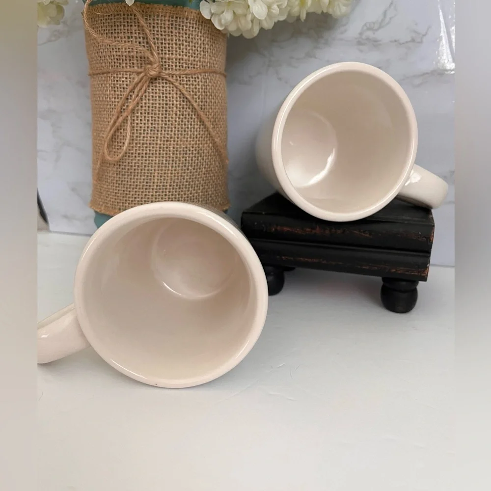 Like new 2003 Williams Sonoma Set Of 2  Decorative Snowman Coffee/Cocoa Mugs